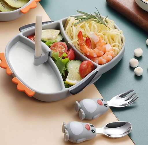 [A22579] Childlike Penguin Silicone Dinner Plate No:Fc-7035