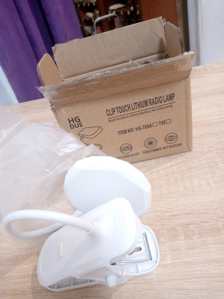 Clip touch lithium radio lamp hg-789