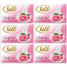 Silk Velvety rose Moisturizing Milk Cream 120g