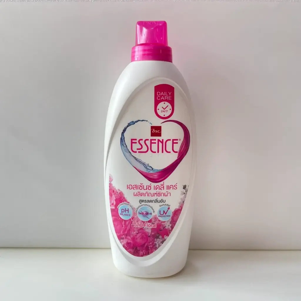 Essence Daily Care Detergent 900ml