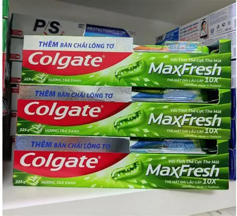Colgate maxfresh green tea flavor 225g